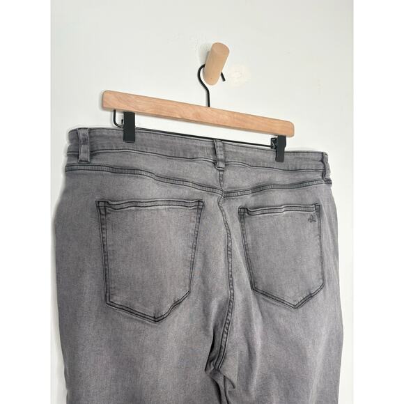 DL1961 Bridget Bootcut Jeans Plus Size 20W Gray Light Tornade Denim Split Hem - Picture 9 of 10